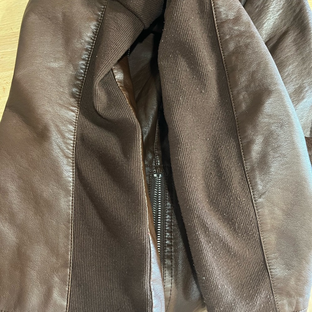 Jacket - Picture 6 of 6